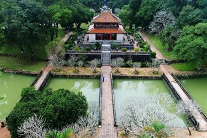 Vùng đất là nơi an nghỉ của 9 chúa, 2 vua triều Nguyễn