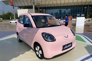 Giá từ 279 triệu, mẫu xe điện mới đổ bộ Việt Nam khiến cả phân khúc MPV 'đứng ngồi không yên'