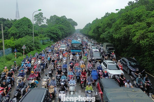 Hà Nội sửa đồng loạt 4 cây cầu