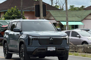 Mitsubishi Pajero đời mới tiếp tục hút khách, vượt chỉ tiêu năm