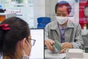 Mỗi Đảng viên được nhận 6.325.000 đồng cùng Huy hiệu: Trong dịp gì và chi tiết cách tính ra sao?