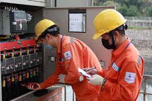 Hơn 90% hộ gia đình có thể được giảm tiền điện khi chuyển sang biểu giá 5 bậc