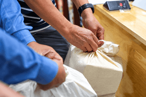 Vingroup triển khai bồi thường dự án 162.000 tỷ: Người dân xếp hàng nhận bao tải tiền, có suất lên tới 27,4 tỷ đồng