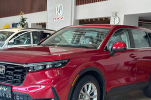 Những mẫu xe hybrid ăn khách nhất tại Việt Nam
