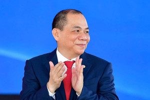 Ông Phạm Nhật Vượng kiếm thêm 2,3 tỷ USD chỉ trong một ngày, giàu thứ 67 trên thế giới