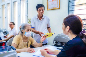 Quy định mới: Những đối tượng nào được nhận trợ cấp xã hội hằng tháng gấp 3 lần mức chuẩn?
