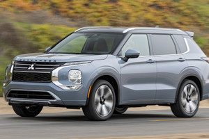 Dàn SUV cỡ C khuấy động thị trường ô tô cuối năm