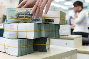 Giao dịch ngân hàng tăng tốc, nguy cơ gian lận ngày càng phức tạp