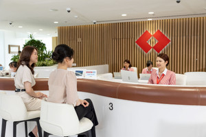 Techcombank lần thứ 3 liên tiếp nhận giải “Ngân hàng Tốt nhất Việt Nam” từ Global Finance
