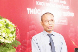 TS. Cấn Văn Lực: Muốn tăng trưởng hai con số phải khơi thông thị trường vốn, giảm phụ thuộc tín dụng ngân hàng