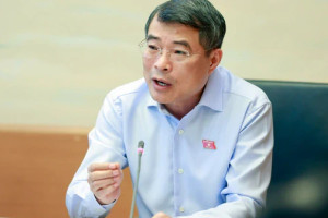 Thủ tướng Lê Minh Hưng yêu cầu giảm 30% số dự án đầu tư công, dồn vốn cho công trình trọng điểm