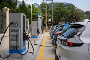 Ô tô điện Trung Quốc chỉ mất vài phút để sạc đầy pin, VinFast còn lợi thế tại thị trường Việt Nam?