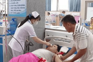 Cơ sở bánh mì nổi tiếng bị phạt 94 triệu đồng, buộc bồi thường hơn 1,09 tỷ đồng sau vụ 352 người ngộ độc