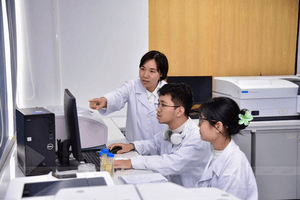 Một trường đại học chi hơn nửa tỷ chiêu mộ giáo sư làm giảng viên