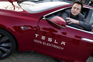Tỷ phú Elon Musk tuyển loạt nhân sự tại Việt Nam, hé lộ bước đi mới trong cuộc đua xe điện