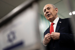 Thủ tướng Israel hứng đòn đau