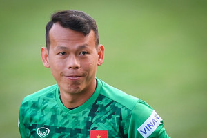 Thủ môn Tấn Trường đón tin vui