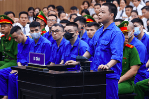 Lê Khắc Ngọ khai về biệt danh ‘Mr Hunter’, muốn định giá 143 miếng vàng bị tịch thu tương đương 600 tỷ