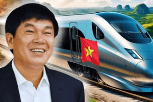 Nhà máy thép ray 10.000 tỷ của Hoà Phát (HPG) ghi nhận cột mốc mới