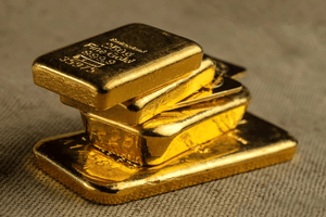 Giá vàng bất ngờ giảm sau quyết định của Fed