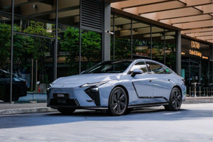 Lexus ES 2026: Định hình lại không gian khoang lái xe sang