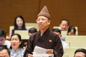 Hòa thượng Thích Thanh Quyết: 'Từ ý nghĩa nhân đạo lại trở thành một tội đồ, thương thay Bộ trưởng Y tế'
