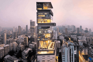 Gia đình 5 thành viên sống trong 'dinh thự trên mây' rộng hơn 4.500m², cao 173m, có 49 phòng ngủ