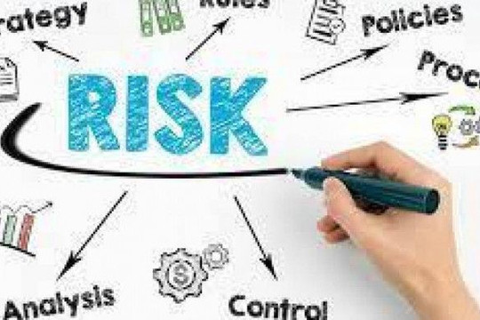 Ba công cụ quản lý rủi ro hữu ích cho nhà đầu tư