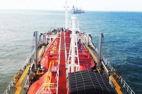 Gas Shipping mua tàu chở dầu trọng tải 20.000 dwt
