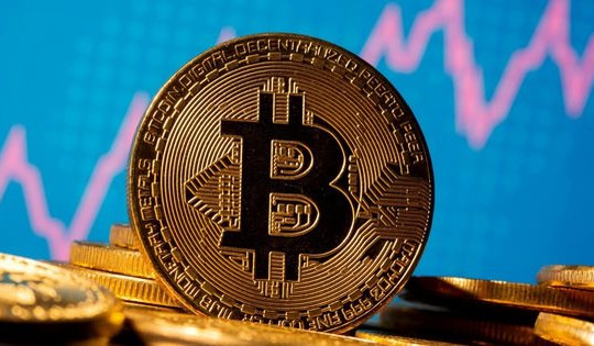 Ngân hàng Trung ương Anh cảnh báo giá Bitcoin có thể về 0