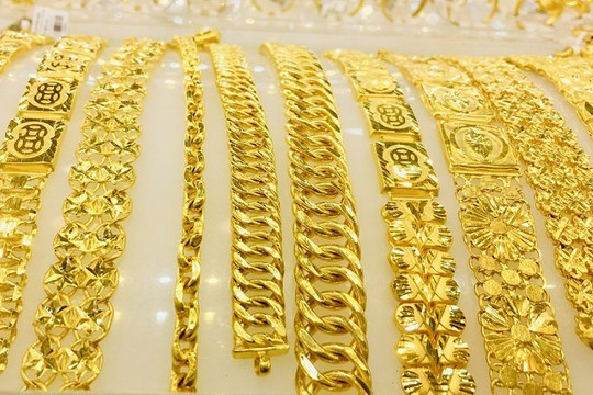 Nhu cầu mua vàng trang sức tại Trung Quốc tăng cao dịp cận Tết