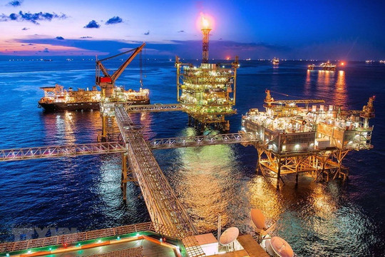 Triển vọng nào cho giá dầu năm 2022?