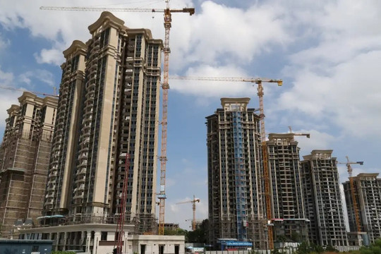 Trung Quốc kêu gọi ngân hàng đẩy mạnh cho vay với bất động sản