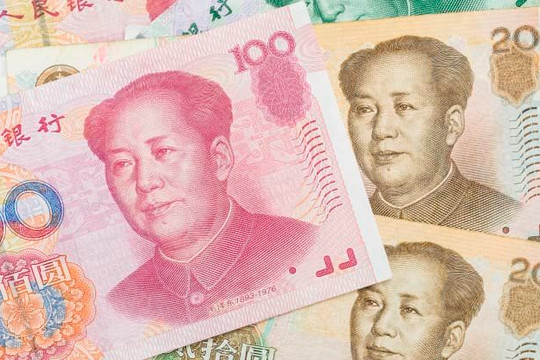 Đồng Nhân dân tệ chịu áp lực sau khi Trung Quốc hạ lãi suất