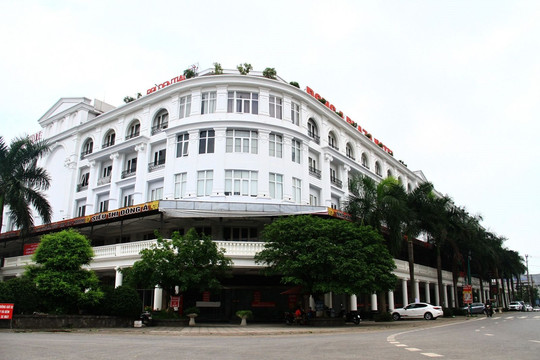 Khách sạn Đông Á (DAH): Dòng tiền kinh doanh thâm hụt nặng trong năm 2021