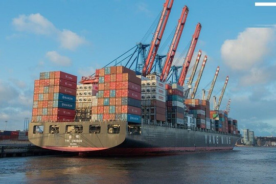 Xuất nhập khẩu hàng hóa đạt 305 tỷ USD sau 5 tháng