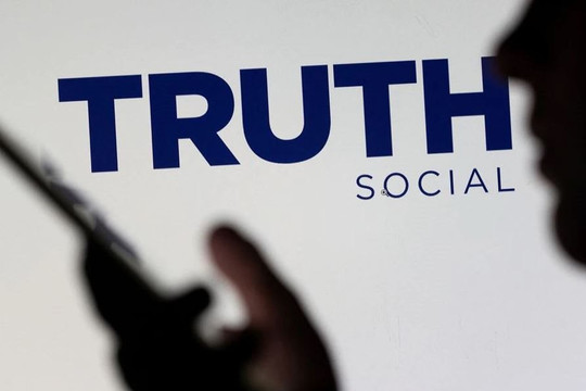 Mạng xã hội Truth Social của ông Donald Trump đứng top 1 Appstore