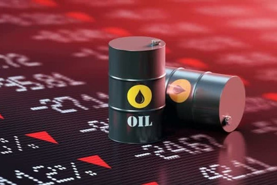 Giá xăng dầu hôm nay 9/3: Tăng mạnh bất chấp lệnh cấm nhập khẩu dầu mỏ Nga của Mỹ