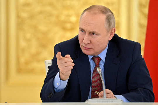 Tổng thống Putin: Ngân hàng Nga không cần phải in thêm tiền