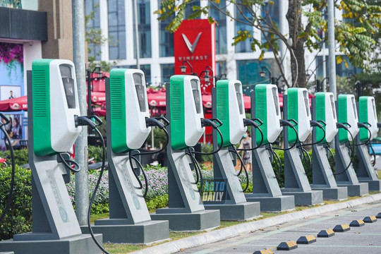 VinFast dự kiến xây 3.000 trạm xe sạc điện phủ khắp cả nước đến trước quý IV/2022