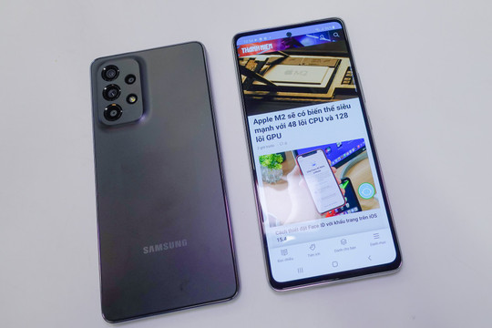 Đánh giá nhanh 2 dòng sản phẩm Samsung Galaxy A33 5G và Galaxy A73: Smartphone Pin "trâu", chống nước IP67, màn hình SuperAMOLED