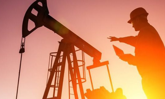 IEA: Nhu cầu dầu mỏ thế giới trong 2022 ở mức trung bình
