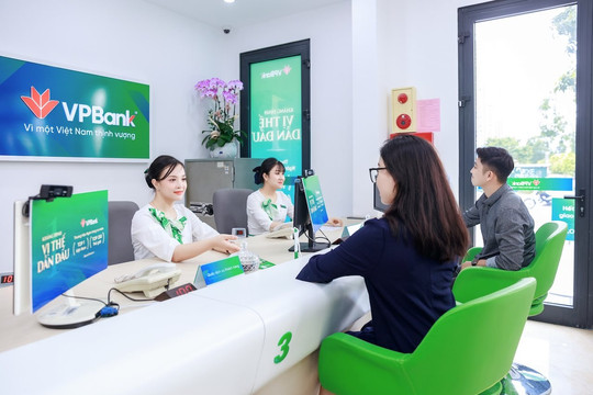 Không chịu thua "đối thủ", VPBank tăng kịch trần lãi suất tiền gửi không kỳ hạn