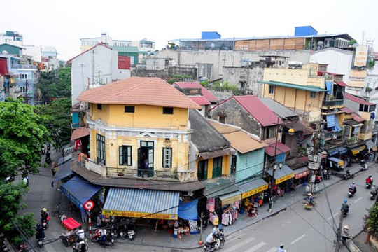 Giá nhà phố Hà Nội bật tăng mạnh trong quý I/2022