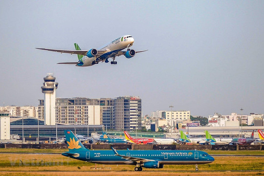 Các hãng bay nối lại đường bay đến Busan, Phuket