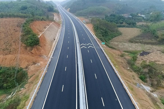 Hoàn thiện báo cáo Quốc hội chủ trương đầu tư 3 dự án cao tốc