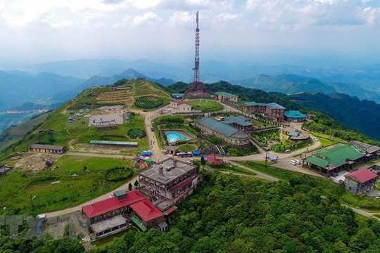 Sun Group sắp khởi công dự án du lịch cáp treo 3.500 tỷ đồng trên đỉnh Mẫu Sơn