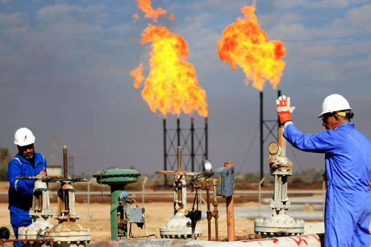 Chuyên gia: Chơi với cổ phiếu dầu khí phải "đánh nhanh - rút gọn"