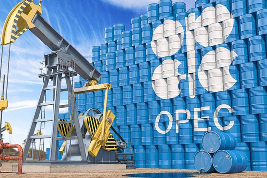 Giá dầu thế giới hồi phục sau khi OPEC+ cắt giảm 2 triệu thùng/ngày