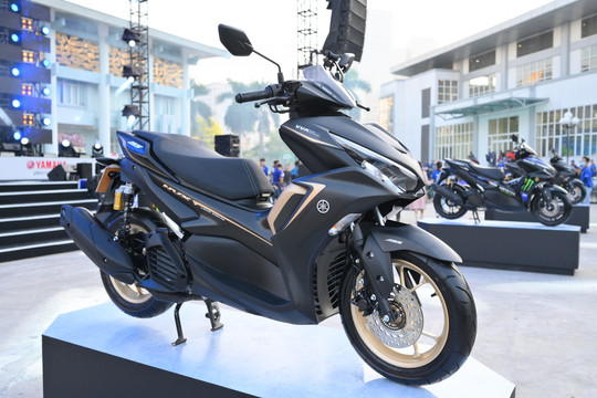 Xe máy Yamaha NVX 155 VVA 2022 vừa ra mắt có giá 55 triệu đồng